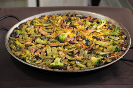 Paella De Pollo Y Verduras Los Viernes