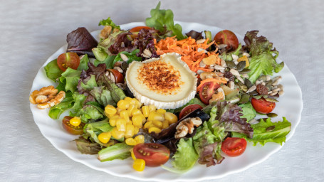 Ensalada Con Queso De Cabra Gratinado Y Mermelada De Tomate