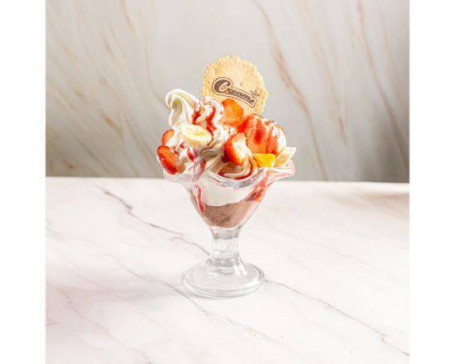 Cremas Knickerbocker Glory Sundae