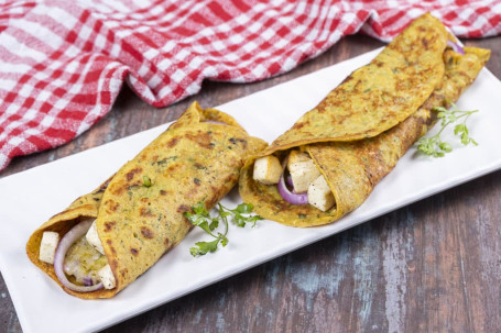 Paneer Cheese Stuffed Chilla (2 Pcs)