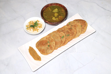 Sattu Poori Sabzi (7Pcs)