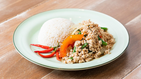 Chilli Basil Stir Fried With Minced Chicken With Jasmine Rice