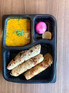 Dal Takda Chapati Thali