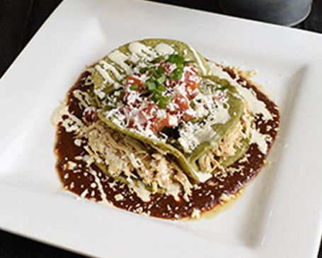 Enchilada En Tortilla De Nopal