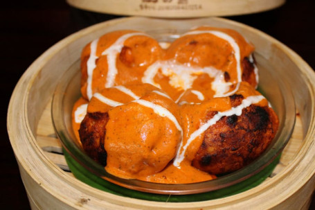 Butter Chicken Tandoori Momo