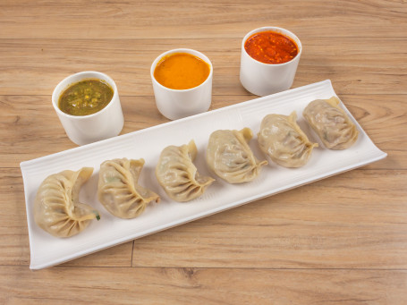 Veg Steamed Momos With Paneer (Medium Spicy)