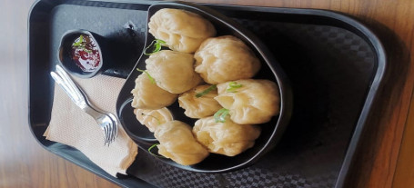 Veg Classic Steamed Momos