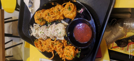 Assorted Veg Momos Platter 2 [12 Pieces]