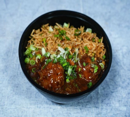 Veg Manchurian Gravy With Fried Rice Bowl