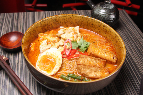 Chicken Curry Laksa Soup Noodle