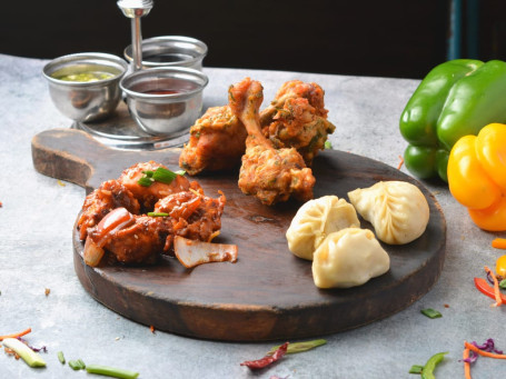 Non-Veg Chinese Platter [Chilli Chicken Chicken Lolipop Chicken Momos]