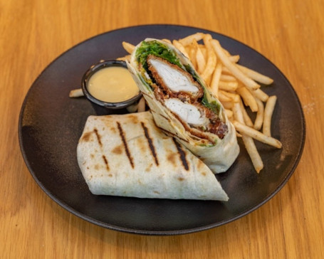 Wrap De Pollo César Y Papas Fritas