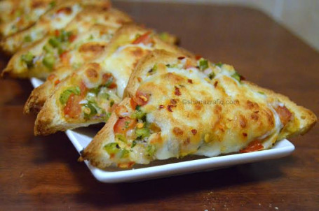 Cheesy Toast Enriched With Veggies 2 Pcs