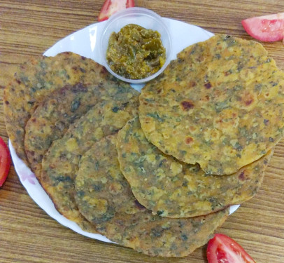 Gujarati Besan Methi Thepla With Mirch Achar [6 Pieces]