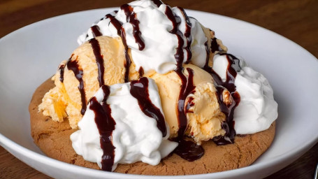 T-Rex Cookie Sundae