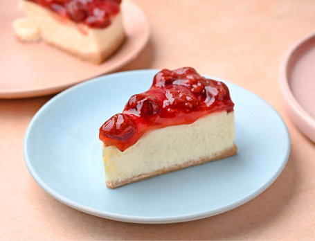 Strawberry Bake Cheesecake Slice