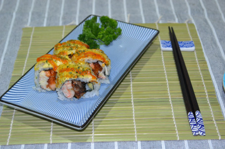 Sizzling Teriyaki Salmon And Avocado Small Roll