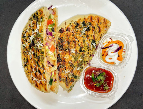 Paneer Veggies Mayo Kulcha(2Pc)