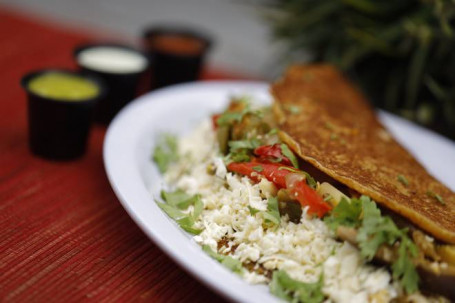 Cachapa Queso Blanco Y Vegetales