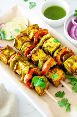 Haryali Paneer Tikka (06 Pcs.