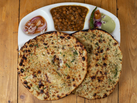 Gobhi Naan(1Pc)