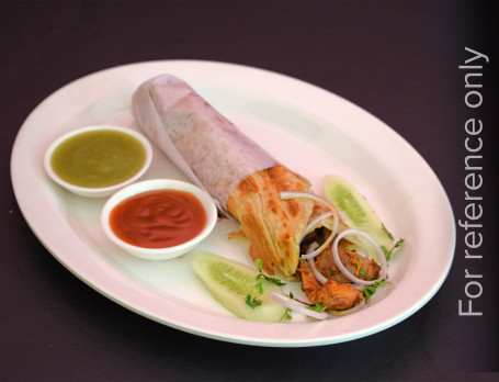 Soya Chaap Makhani Kathi Roll