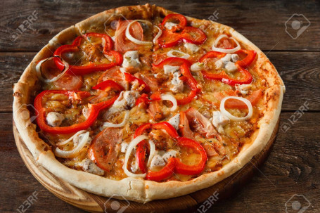 8 Onion Red Paprika Pizza