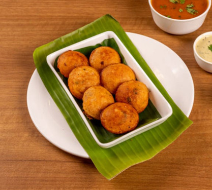 Masala Egg Paniyaram (10 Pcs)