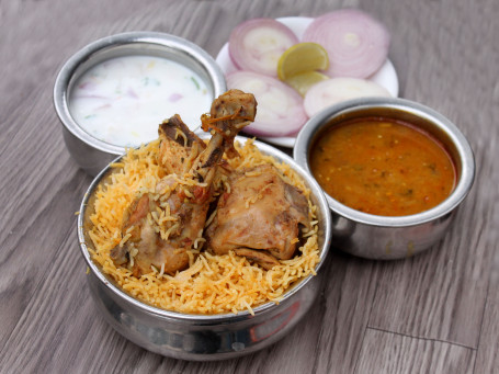 Chicken Dum Biryani (1200 Ml)