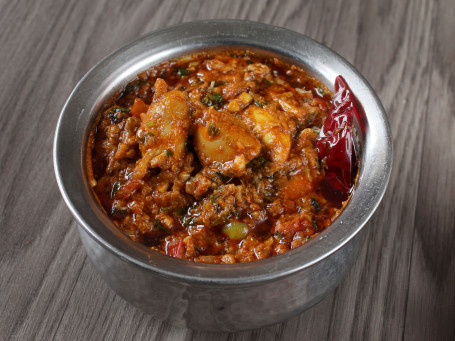 Red Curry Chicken Tikka