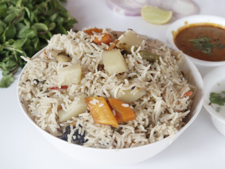 Veg Biryani Pure Veg)