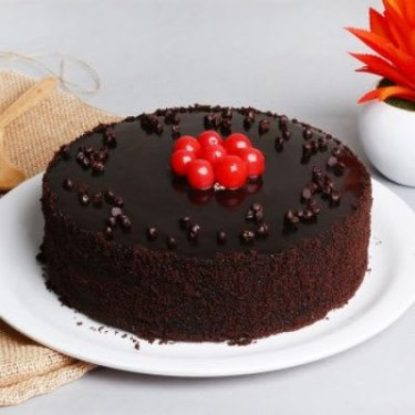 Choco Chip Truffle Cake(Eggless)