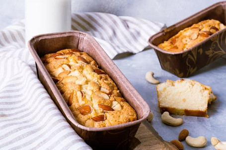 Vanilla Loaf With Nuts (250 Gms)