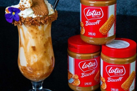 Biscoff Iced Latte