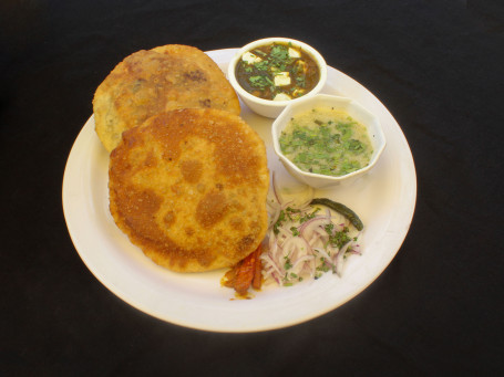 Khasta With Paneer Chole