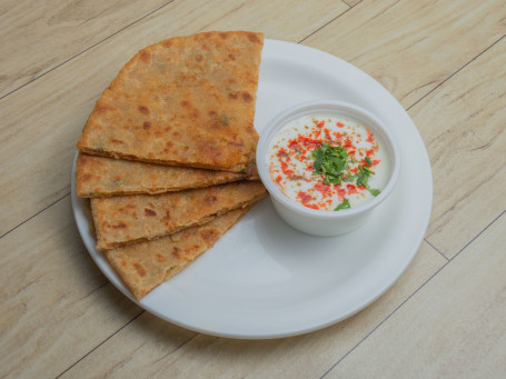 Aalu Paratha (4 Pcs) Curd Achar