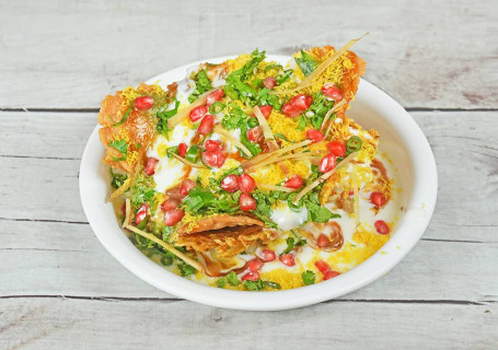 Basket Chaat Per Plate) Serves 1)