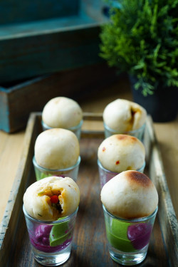 Naan Bombs