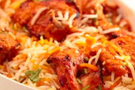 Chicken Tikka On Veg Biryani