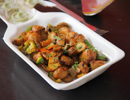 Mushroom Tikka (15 Pcs)