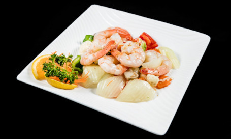 Garlic King Prawns With Vegetables