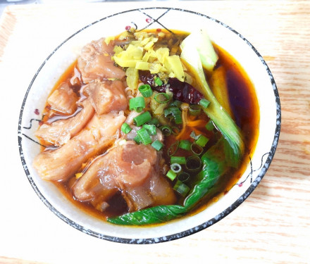 Braised Beef Tendon Noodle Soup