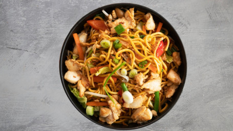 Indonesian Chicken Noodles