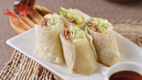 Hot Numbing Beef Roll With Lettuce