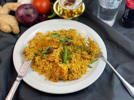Chicken Biriyani Served With Raitha Mix Veg Curry