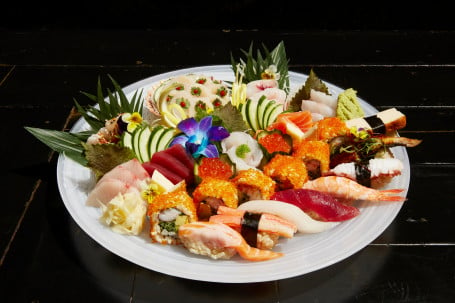 Large Sushi Sashimi Platter*