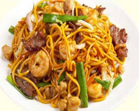 Special Chow Mein Zhāo Pái Chǎo Miàn