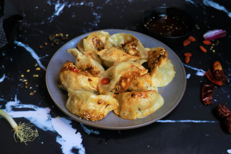 Pan Fried Dumplings (Pork Chive)