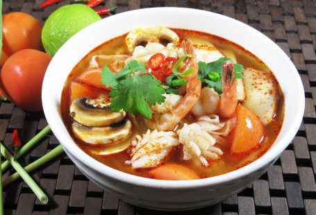 Hu Tieu Tom Yum Do Bien