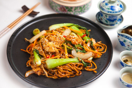 Spicy Chicken Hokkien Noodle